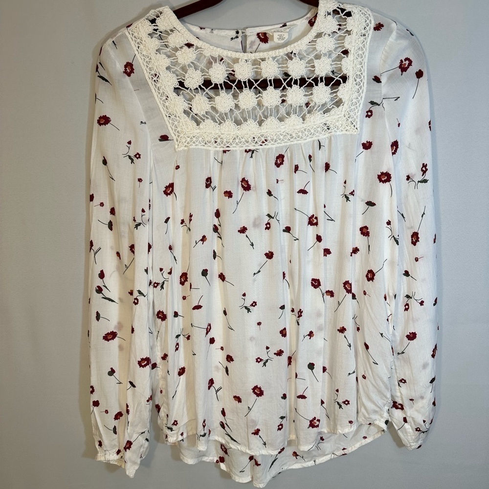 CASLON White Burgundy Floral Crochet Yoke Flower Poppy Boho Cottage Core Size S
